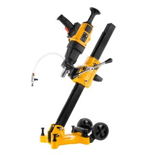 Kernbohrgerät WT112 mit neigbarer Ständer WT45S